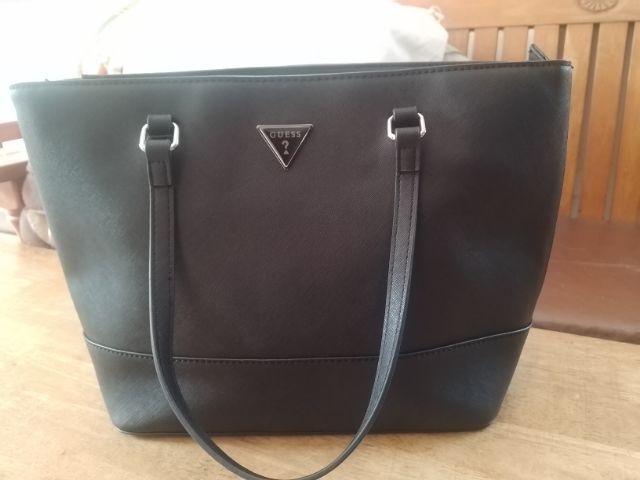 กระเป๋าสะพาย มือ 1 Guess แท้ รูปที่ 5