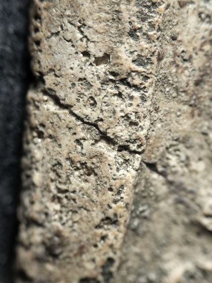 พระสมเด็จเก่ามีหักซ่อมมุมด้านล่างครับ รูปที่ 10