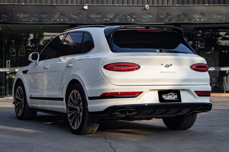Bentley Bentayga 2022 3.0 Hybrid 4WD Utility-car ปลั๊กอินไฮบริด (PHEV) ไม่ติดแก๊ส เกียร์อัตโนมัติ ขาว รูปที่ 2