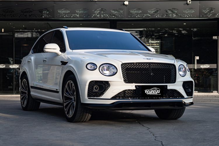 รถ Bentley Bentayga 3.0 Hybrid 4WD สี ขาว