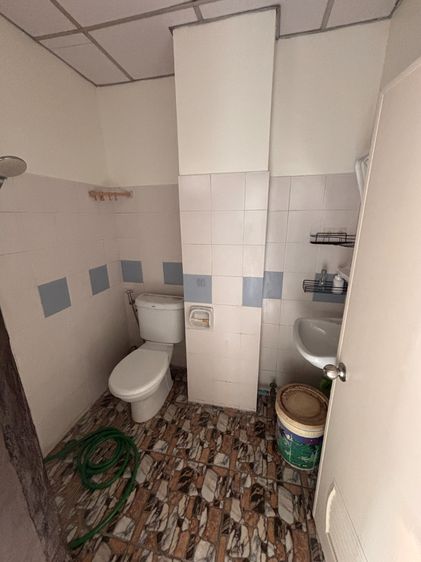 อื่นๆ ไม่อนุญาต มีบางส่วน สร้างเสร็จก่อน 2010 คอนโดพรทวีวัฒน์ อาคารเอ รูปที่ 4