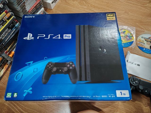 เครื่องที่ 1,276 งานกล่อง
Ps4 pro 12.52B 1tb สภาพดีมีกล่อง เอาไปแปลงได้
 รูปที่ 4
