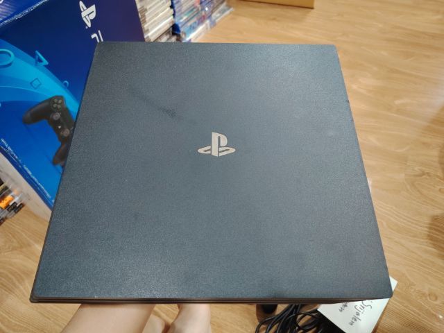 เครื่องที่ 1,276 งานกล่อง
Ps4 pro 12.52B 1tb สภาพดีมีกล่อง เอาไปแปลงได้
 รูปที่ 10