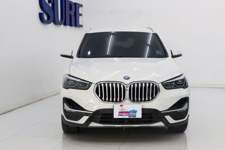 BMW X1 2021 2.0 sDrive20d xLine Utility-car ดีเซล ไม่ติดแก๊ส เกียร์อัตโนมัติ ขาว รูปที่ 2
