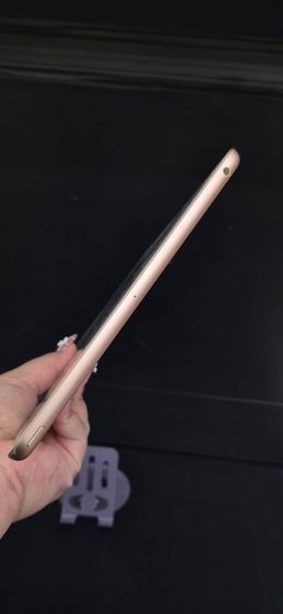 iPad Gen 7 (2019) Wi-Fi 32GB สีทอง รุ่นยอดนิยม จอใหญ่ ใช้งานทั่วไป ดูหนัง เรียนออนไลน์ เล่นเน็ต รูปที่ 9