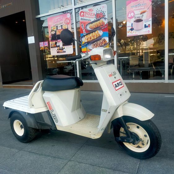 จักรยานไฟฟ่าป๊อป มือสอง จากญี่ปุ่น Honda Gyro UP เครื่องดี สีเดิม พร้อมใช้งาน เครื่องยนต์สูบเดี่ยว 2 จังหวะ แรงม้า 49 CC. ความจุถังเชื้อเพ รูปที่ 5