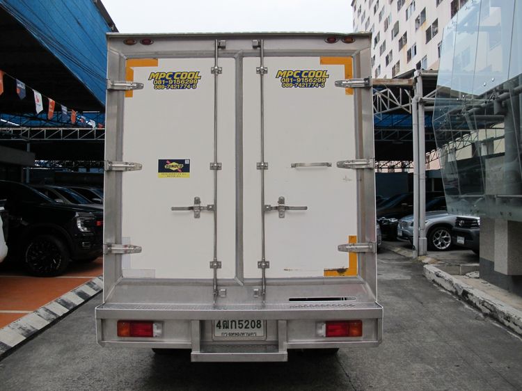 Toyota Hilux Revo 2024 2.4 Entry Pickup ดีเซล ไม่ติดแก๊ส เกียร์ธรรมดา ขาว รูปที่ 4