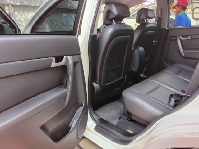Chevrolet Captiva 2011 2.0 LTZ 2WD Sedan เบนซิน ไม่ติดแก๊ส เกียร์อัตโนมัติ ขาว รูปที่ 2