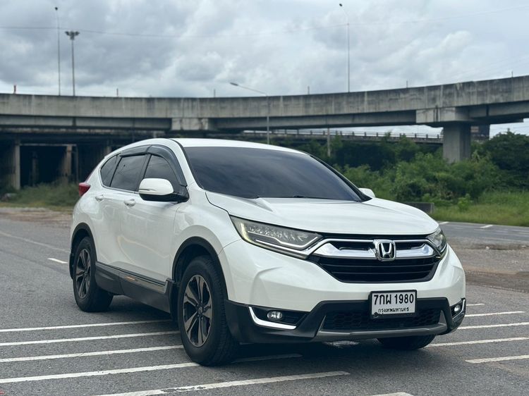รถ Honda CR-V 2.4 E 2WD สี ขาว