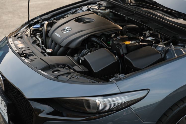 Mazda Mazda3 2019 2.0 SP Sports Sedan เบนซิน ไม่ติดแก๊ส เกียร์อัตโนมัติ เทา รูปที่ 4