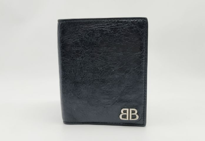 กระเป๋าสตางค์ Balenciaga Monaco Vertical Wallet
 รูปที่ 14