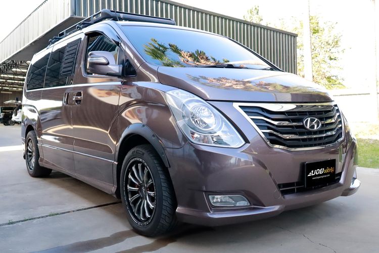 Hyundai H-1  2013 2.5 Deluxe Utility-car ดีเซล ไม่ติดแก๊ส เกียร์อัตโนมัติ น้ำตาล รูปที่ 3