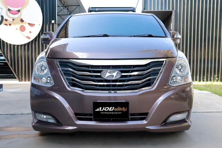 Hyundai H-1  2013 2.5 Deluxe Utility-car ดีเซล ไม่ติดแก๊ส เกียร์อัตโนมัติ น้ำตาล รูปที่ 2
