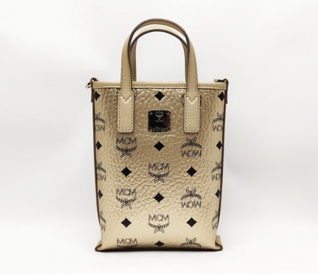 MCM Essential Crossbody Bag
มือสอง รูปที่ 16