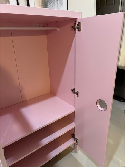 ชุดตู้เสื้อผ้า และ ตู้ลิ้นชัก ikea รุ่น BUSUNGE สีชมพู รูปที่ 6