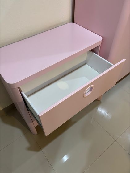 ชุดตู้เสื้อผ้า และ ตู้ลิ้นชัก ikea รุ่น BUSUNGE สีชมพู รูปที่ 8