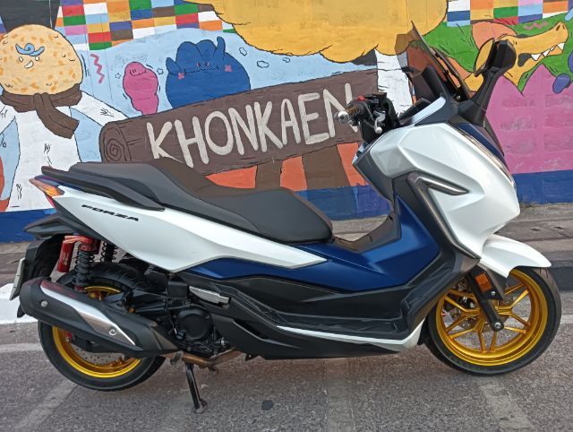 Forza 300 สวย ดูแลดีประวัติครบ รูปที่ 3