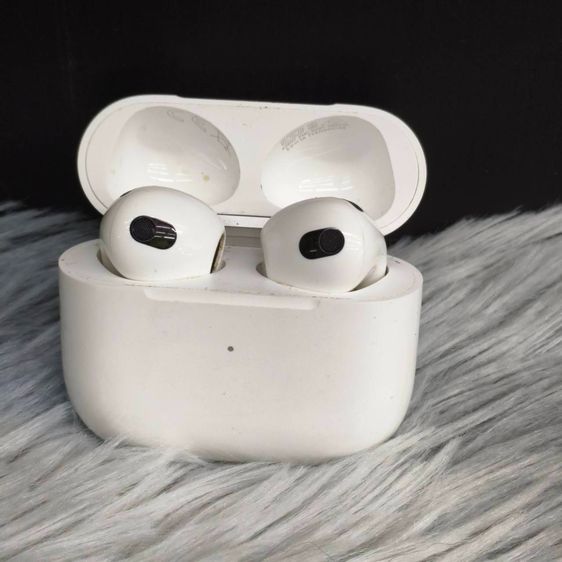 Apple AirPods 3 (Gen 3) ของแท้  เช็ก Serial แล้ว  ใช้งานปกติ