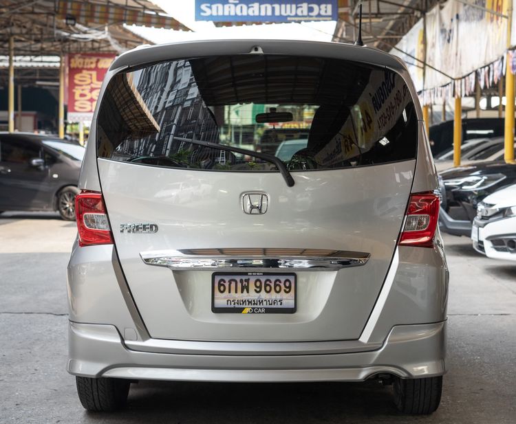 Honda Freed 2014 1.5 E Utility-car เบนซิน ไม่ติดแก๊ส เกียร์อัตโนมัติ เทา รูปที่ 4