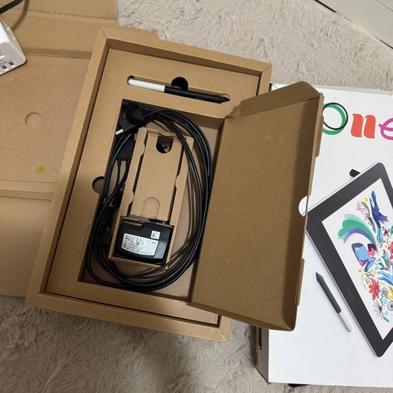 Wacom One 13 เมาส์ปากกา (DTC133W0C) รูปที่ 4