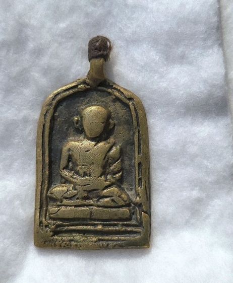 พระหลวงพ่อไปล่ รุ่น1