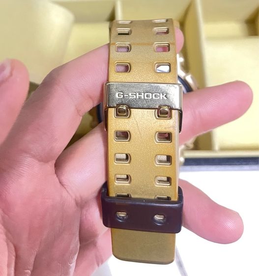 Casio G-Shock รุ่น GA-110GD  รูปที่ 3