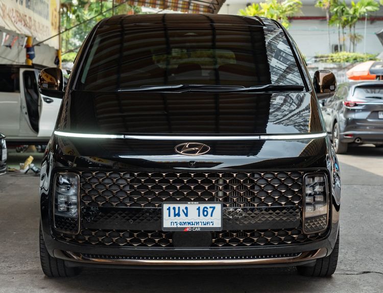 รถ Hyundai Staria PREMIUM 2.2 สี ดำ