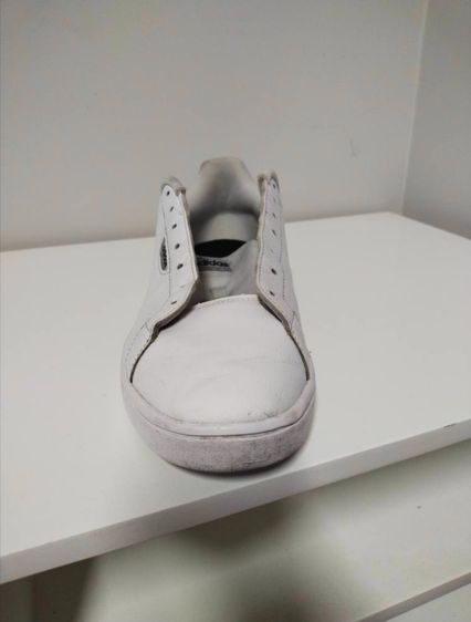 รองเท้าผ้าใบ Adidas สีขาว สภาพสมบูรณ์ ไม่มีขาดหรือสึกหรอ มือสองเจ้าของขายเอง ซื้อจากช็อปห้าง  รูปที่ 2