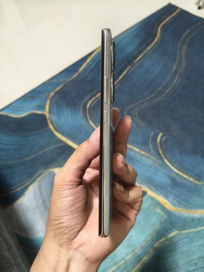 มือสอง Honor 70กล้องสวย เจ้าของใช้เอง  ขายเพราะเปลี่ยนเครื่องใหม่ ไม่เคยทำตก ไม่เคยทำมีรอยใดๆ เหมือนใหม่ ใช้มา ปีครึงเอง  ระบบยังดีทุกอย่าง รับประกันไห้1อาทิด ขอคนใช้เอง  ต่อรองราคาได้  สนใจนัดรับของตามสถานีรถไฟฟ้าได้เลยคะ  อยุ่mrtลาดพร้าวคะ รูปที่ 5