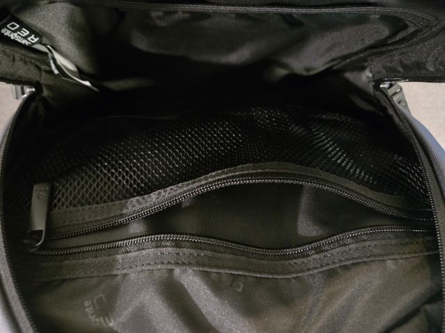 Samsonite Red
ROGART
กระเป๋าเป้ใส่ Laptop 15.6 นิ้ว
 รูปที่ 7