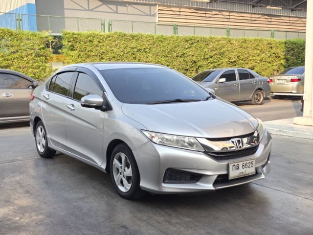 Honda City 2014 1.5 V Sedan เบนซิน ไม่ติดแก๊ส เกียร์อัตโนมัติ บรอนซ์เงิน รูปที่ 3