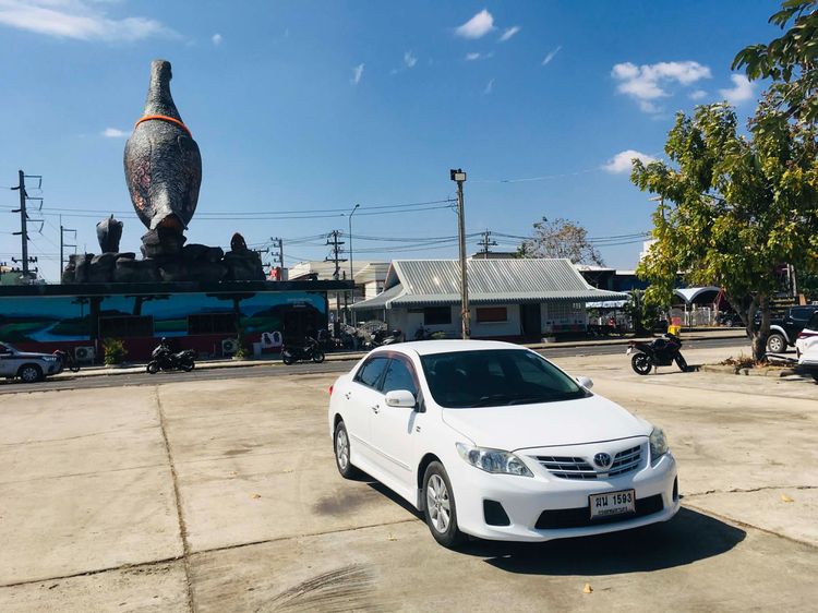 Toyota Altis 2012 1.6 G Sedan เบนซิน ไม่ติดแก๊ส เกียร์อัตโนมัติ ขาว รูปที่ 2