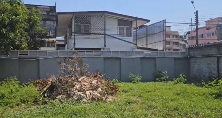 ที่ดินทำเลทอง ใกล้แยกสุทธิสาร ซอยอินทามระ 28 รูปที่ 4