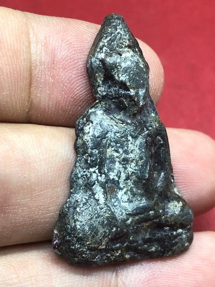 พระร่วงนั่งสนิมแเงกรุช่างกล รูปที่ 4