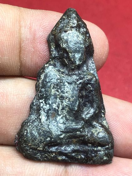 พระร่วงนั่งสนิมแเงกรุช่างกล รูปที่ 3