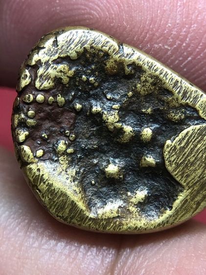 รูปหล่อหลวงพ่อเงินพิมพ์ขี้ตา รูปที่ 10