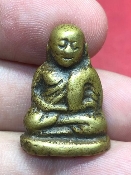 รูปหล่อหลวงพ่อเงินพิมพ์ขี้ตา รูปที่ 3