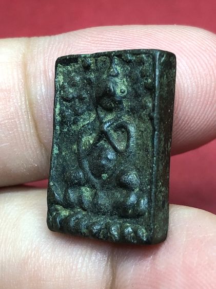 เหรียญหล่อวัดนางสาวเนื้อสัมฤทธิ์พร้อมตลับเงิน รูปที่ 5