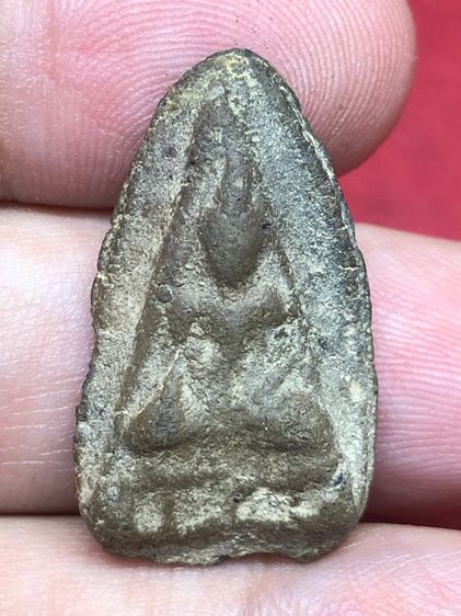 พระนางกำแพงเนื้อดิน รูปที่ 3