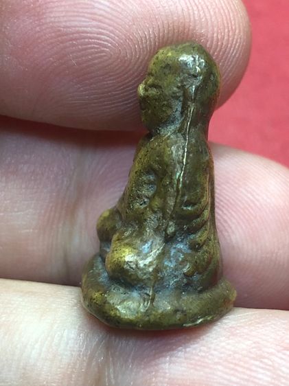 รูปหล่อหลวงพ่อเงิน รูปที่ 6