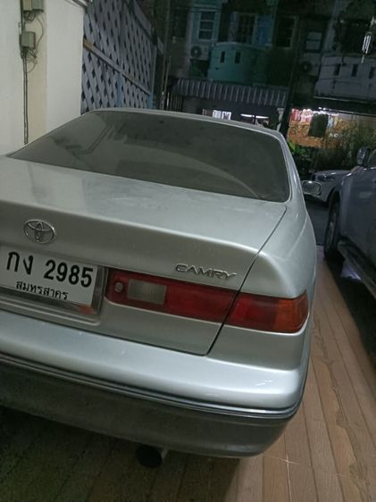 Toyota Camry 2001 2.2 SEG Sedan เบนซิน ไม่ติดแก๊ส เกียร์อัตโนมัติ ขาว รูปที่ 4