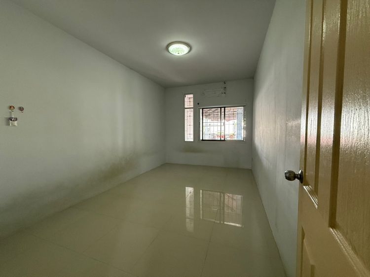 ใช่ ขายทาวน์เฮ้าส์ชั้นเดียว พยอม วังน้อย รูปที่ 4