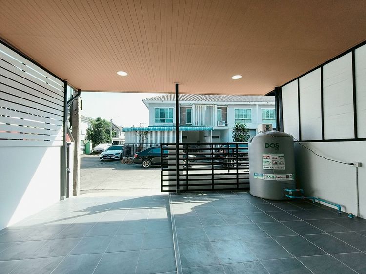 ตกแต่งครบ ทาวน์เอ้าส์ คลองสามวา สุเหร่าคลองหนึ่ง พฤกษาวิลล์ 55.1 นัดชมบ้าน 081-440-5994 คุณวา รูปที่ 2