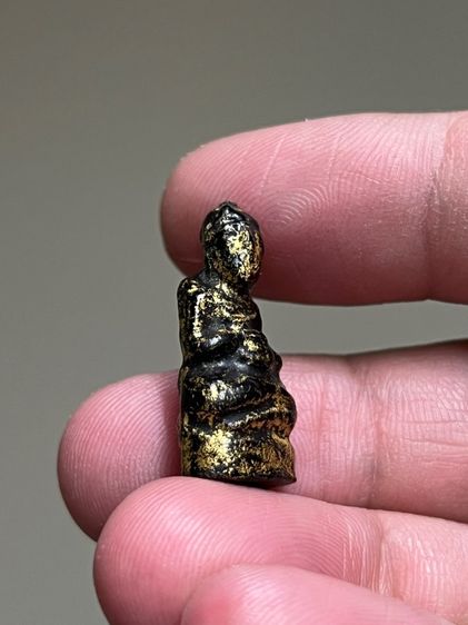 พระเนื้อผงคลุกรัก รูปที่ 4