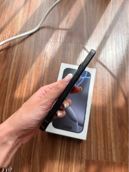 iPhone 16 Pro 256 GB รูปที่ 2
