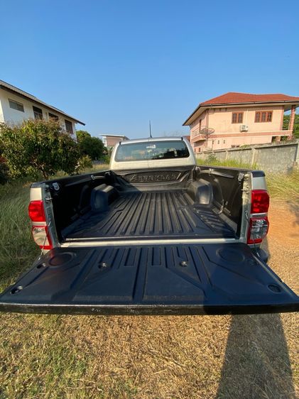 Toyota Hilux Vigo Champ 2013 2.5 J Single Cab Pickup ดีเซล ไม่ติดแก๊ส เกียร์ธรรมดา เทา รูปที่ 3