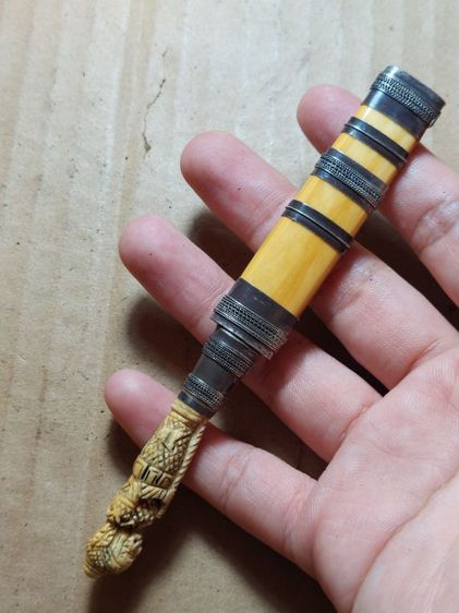 เครื่องรางมีดหมอหลวงพ่อเดิมใบ 2.5 ยาวรวม 5 นิ้วแหมรัดเป็นเงินแท้ รูปที่ 9