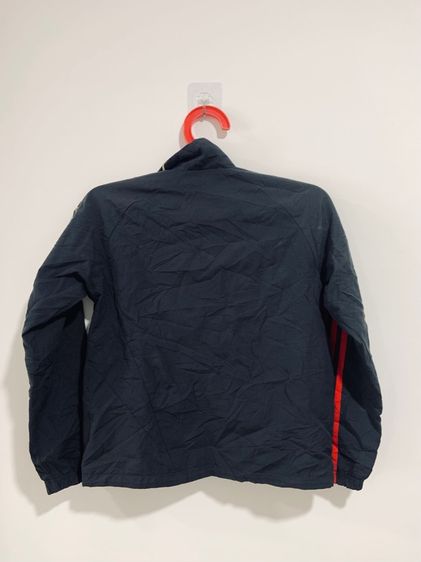 เสื้อเจ็คเก็ต Liverpool แท้ 💯 size วัดจริงขนาด อก 20 ยาว 25.5 นิ้ว สภาพดี ดีเทลสวย ทรงสวย ผ้าร่มมีซับดีมาก หายากน่าสะสมครับ รูปที่ 8