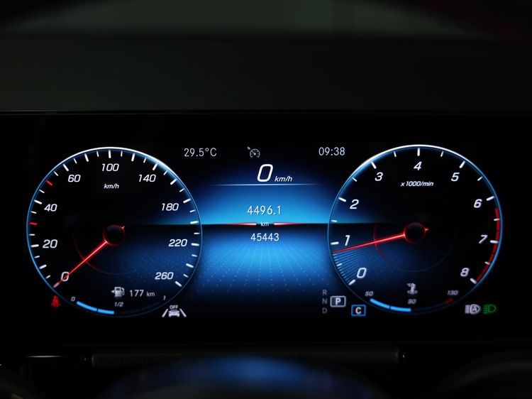Mercedes-Benz GLA-Class 2022 GLA200 Utility-car เบนซิน ไม่ติดแก๊ส เกียร์อัตโนมัติ บรอนซ์เงิน รูปที่ 3