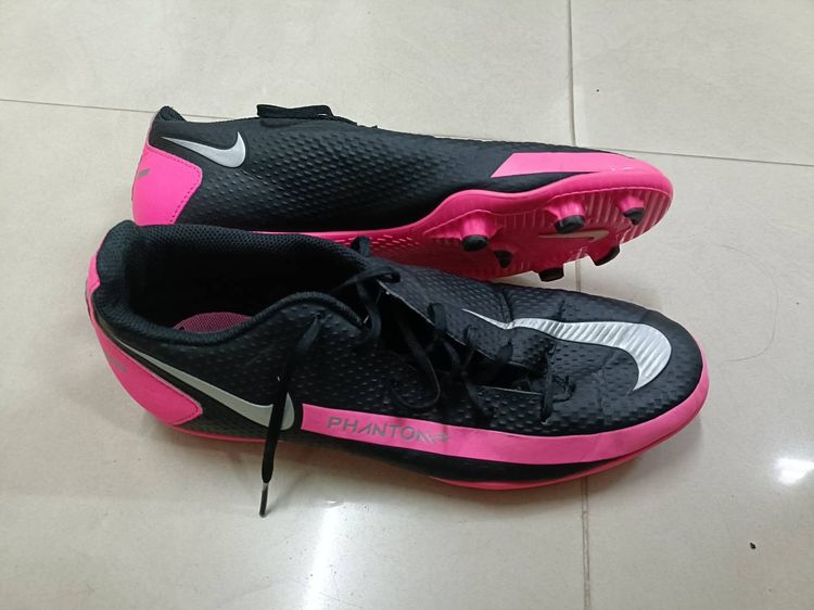 รองเท้าฟุตบอล รูปที่ 2